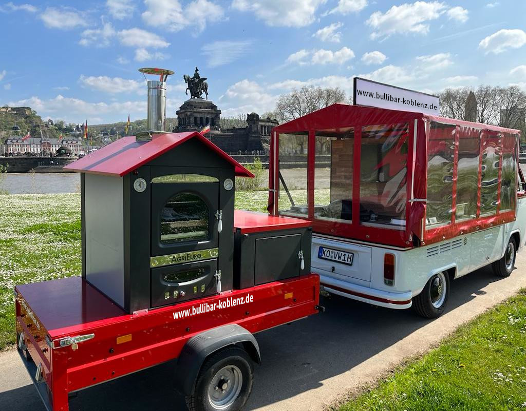 www.bullibar-koblenz.de, Bulli, T2, www.bistro-rhein-moselblick.de, Bistro Rhein-Moselblick, Koblenz, Bar, Wein, mobiles Catering, mobiler Backofen, mobile Weinbar, reservieren, Knaus Camping Park, Familienrestaurant